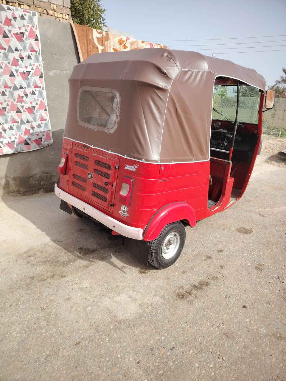 السلام عليكم تيك توك للبيع موديل 18 الشهر التاسع الشراء يتصل على هذا الرقم***********
