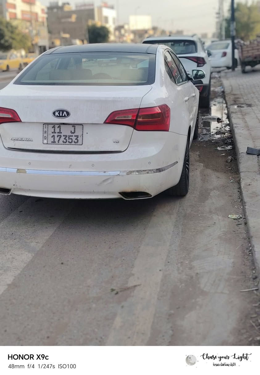 السلام عليكم
يا كادنزا للبيع موديل 2011 خليجي كير مكينه خير من الله سياره خليجيه بسمنه شاشه تاب برده خلفيه بنوراما سياره فول مواصفات خمس بصمات نضام ترحيب لايت زنون خمسه ويل كب صدر امامي خلفي جديد
السعر 117وبيها مجال
مكاني بغداد الدوره شارع 60
***********
