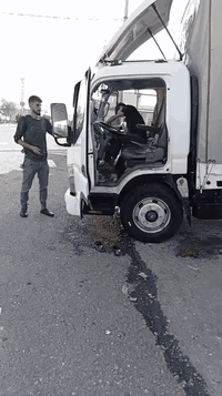 کنتر للبیع مودیل ۲۰۱۳ بدون صبغ بس بیهە شویە باردباب جوە مرایە مکینە کیر اکسل شرط مکان سیارە اربیل اخوان لحد یگول سعر خابر انی خادم ***********...***********
