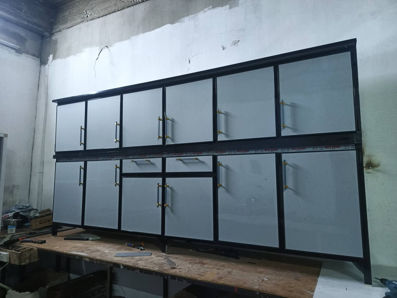 اثاث منزلي للبيع 

غرف نوم & كاونترات & ثلاجات

بيع و شراء  يوجد مراوس كاونترات قديم ب جديد

اي شي عندك تعال خاص 

او الاتصال ***********

***********

كركوك حي النصر شارع مركز عروبه
