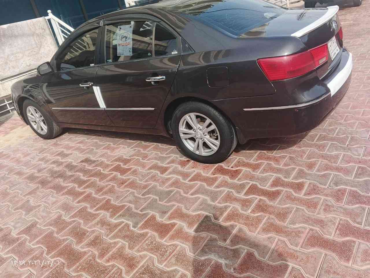 السلام عليكم سوناتا 2009 وارد امريكي سياره صبق حزام سياره كلش نضيفه سعر 95وبيه مجال بصيط***********
