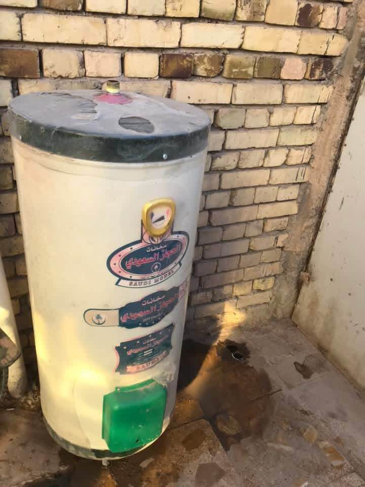 سخان سعودي جديد استعمال قليل نقص بس شمعه ١٢٠ لتر 
*********** الزبير, البصرة
