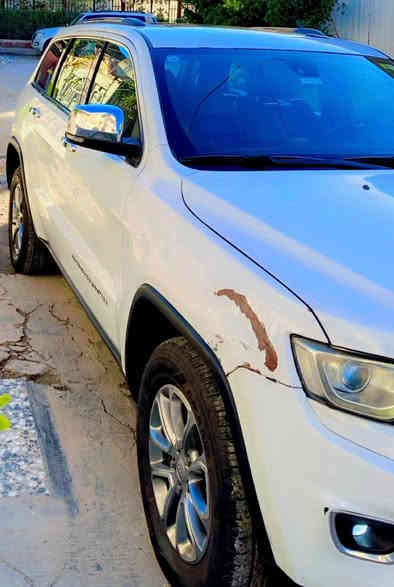 سلام عليكم  
جيب موديل  2014 #رجاء رجاء اقرأ للاخير قبل لا تتصل السونار مع الصور السياره فول مواصفات رقم .بغداد الدولي. بسمي 
لمتد تو ويل  موصفات 1/1
#السعر١٨٥.ورقة.
حجم:6سلندر 3600 شاده جديد مال حاويه قبل سبوع كوله بانزين عادي 
* بانوراما 
* غرفة السيارة جلد .وارد أمركي.
حادث سيارة بنيد و جاملغ و طاك يبرباك سونار بيه.
 *أناره ترحيب 
* حساس خلفي رادار
* بصمه دخول ذكي
* صندوق كهربائي 
* شاشة كبيرة 
* كامره دواره 
* كشنات الاماميه كهربائي
* خزن وضع المقاعد والستيرن
* ويل حجم 18
* شفتات ستيرن 
* حساسات خلفية 
* كشنات تبريد
* مرايا قلاب
 * تدفئه استيرن
*ستيرن كهربائي متحرك
* كشنات أمامي تبريد 
* كشنات تدفئه امامي وخلفي
* لد امامي ~ لايت زينون بلادي 
* دمام خلفي 
* ايكو
* زراك لايت
* تبريد قطعتين 
* سستم صوت ٩ سماعات 🔊 دمام خلفي 
إشارات مرايا 
* تحكمات ستيرن 
* تدفئه مرايا جانبيه 
   رقم بغداد الدولي  الانكليزي مشروع وطني 
 السيارة جديدة موقع بغداد الشعب
تواصل  *********** واتساب بغداد
