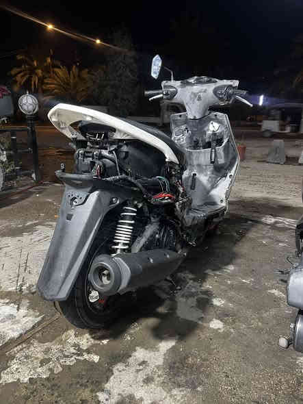 سكانس للبيع مكاني بغداد الشعله البيضه نوزل والسوده كابريتر رياضيه بلاديه مصارله شهرين من نازله 
***********
فيس مامتواجد وتساب واتصال فقط
