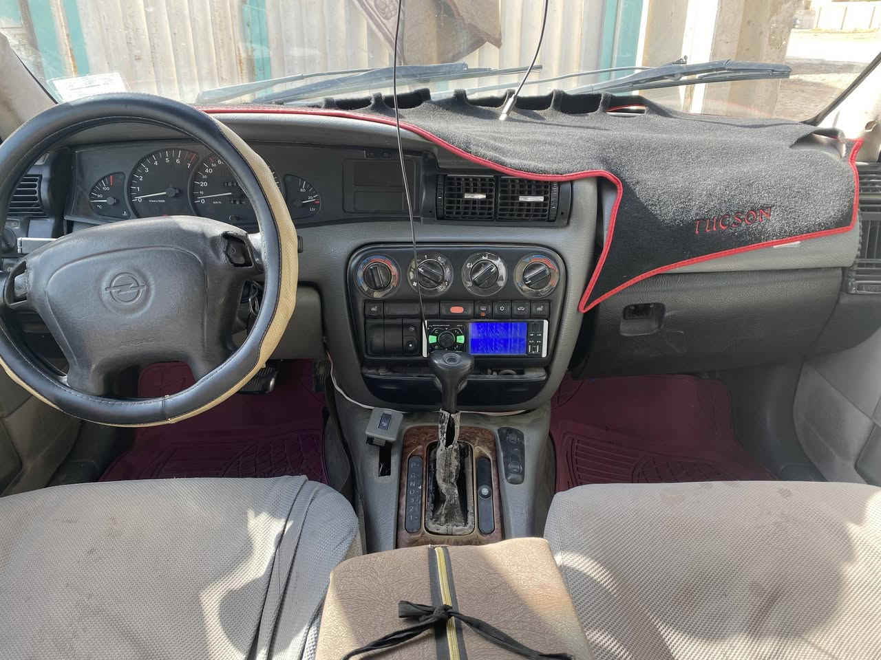 اوبل دكتورة موديل 1995
محور محرك كير ياباني VVT
كير محرك مكفول
صدر امامي خلفي جديد
تخم ايطار جديد
رقم الانبار دولي هزة جديد سنويه لل29
سياره جاهزة
السعر 30 وبي مجال
#مكاني_الانبار_البغدادي 
***********
