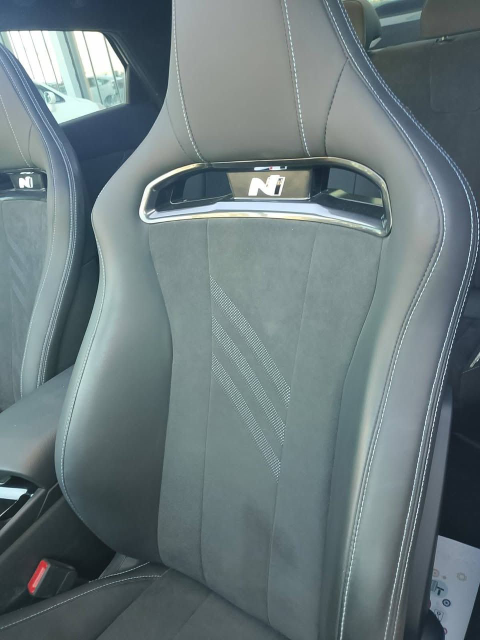 السلام عليكم للبيع النترا N
موديل 2024 حادثه صبغ بنيد وجاملغ وتبديل اللغد نفس اللون 
السعر 155 وبي مجال
***********
