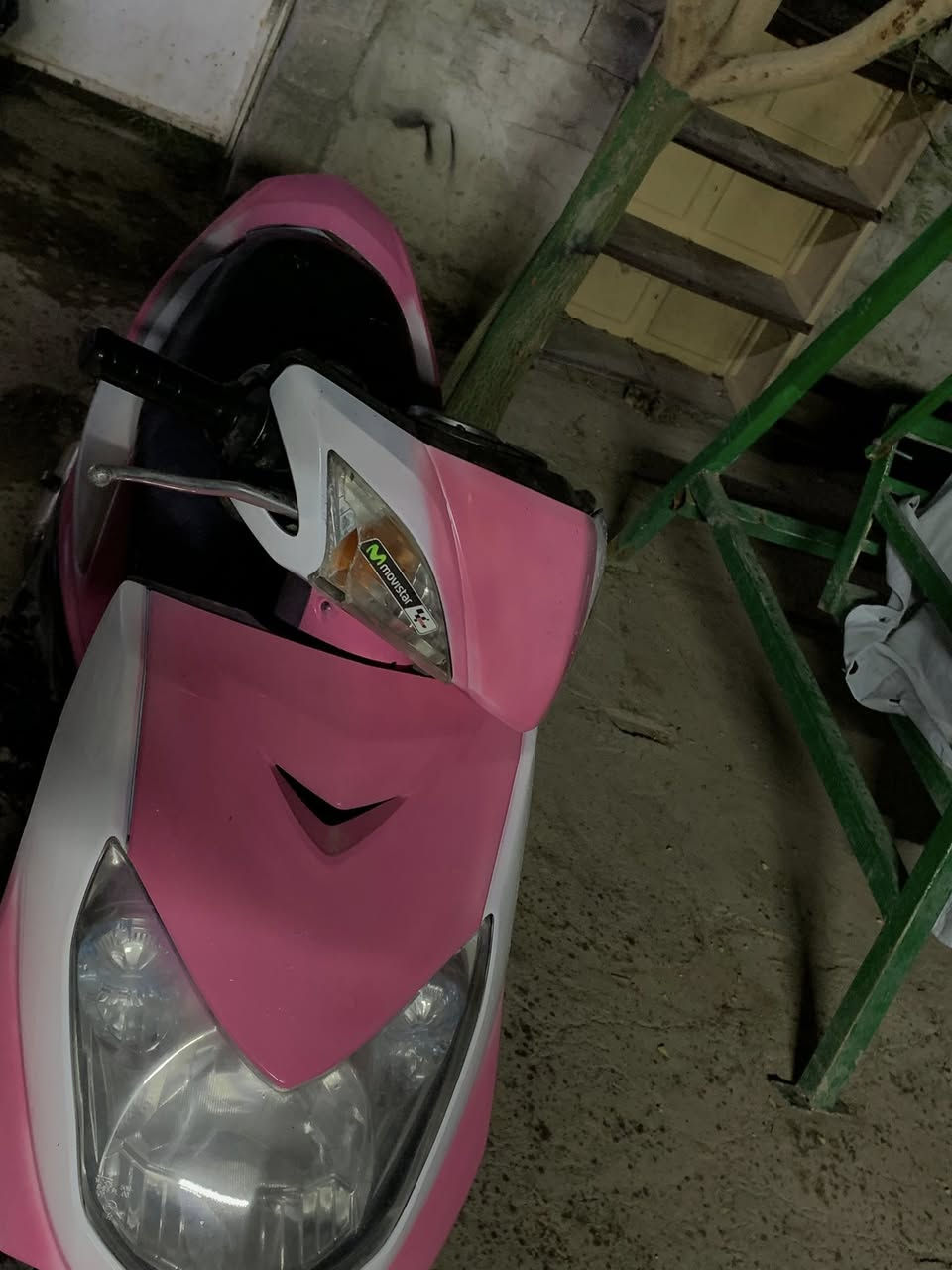 السلام عليكم 
سكنس فحل كابريتر للبيع وترهم مراوس 
بوشه 58 ونص
سلف دمدم مال 63
كلجات رياضي 
الدراجة شغاله هندر وسلف 
كهربائيات كامله 
السعر 500
مكاني بغداد السيديه
باقي تفاصيل خابرني

***********
