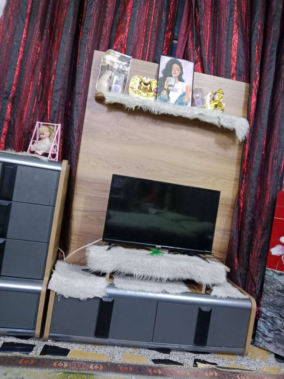 غرفه تركي درجه اولا ماخذها لعام  3250٫000 الله يشهد
وهسه رايدها 📍مليونين 📍 لغرفه نضافه 100%

للأستفسار :***********
