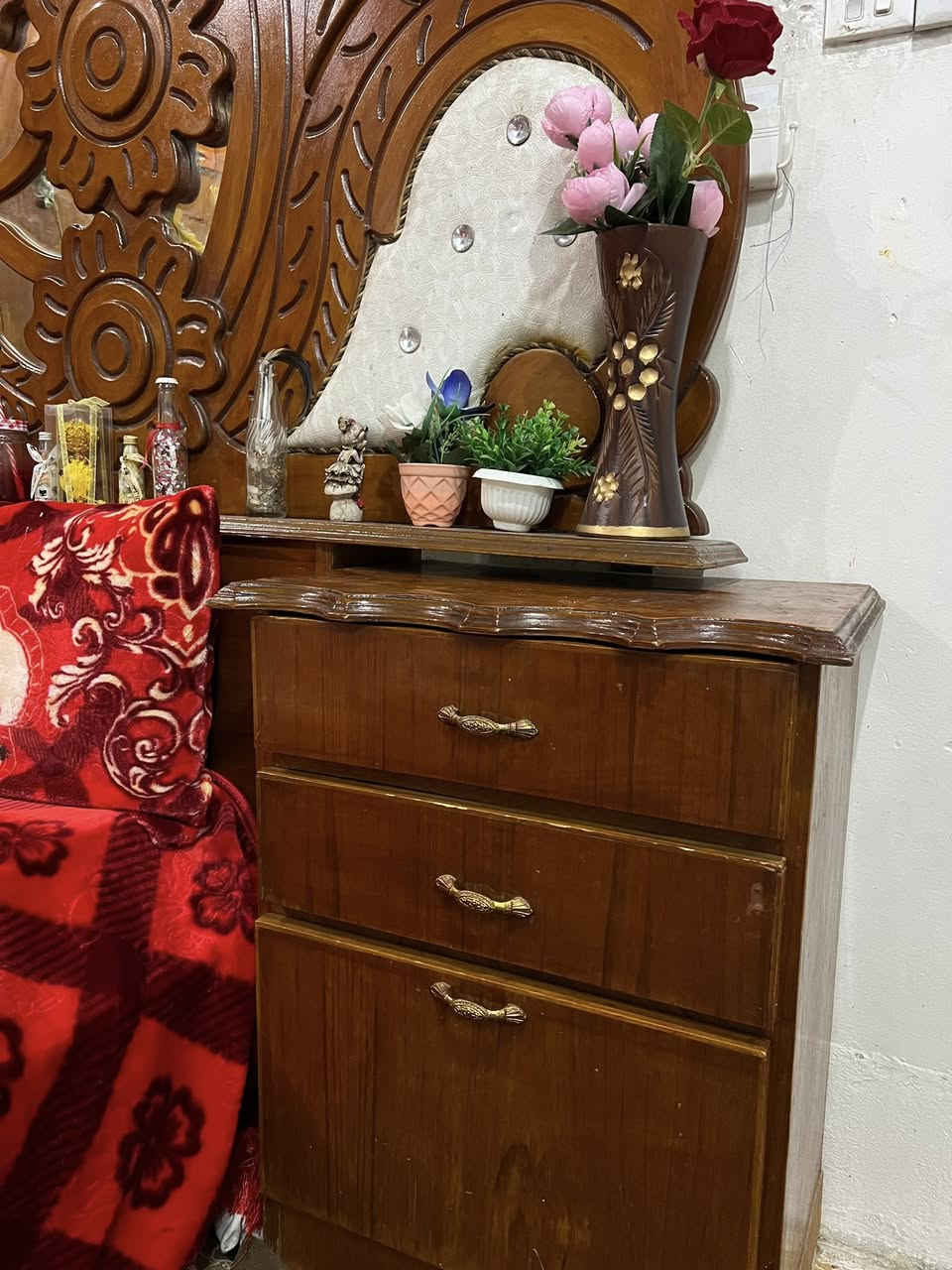 اسلام عليكم تخت للبيع جديد وخشبو فول للبيع ادف سعر


**إذا كنت صاحب هذا الإعلان وتريد حذفه لأي سبب، رجاءا أرسل رسالة إلى الدعم الفني**