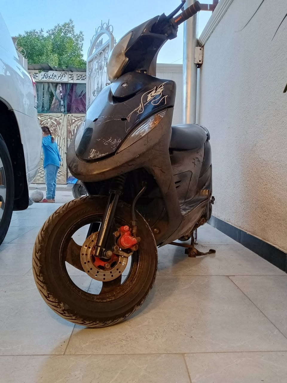 السلام عليكم ورحمه الله وبركاته
ماكس عدله دراجه برغي مملعوب بيه 49بلادي +كابريتر الاصلي مالها بلادي بيه 

كفاله دراجه 

كله ختم واحد ويه المحرك 

قبق باتري ختم ويه محرك 

ترايش ختم واحد ويه المحرك 

اشاير ويه المحرك ختم 

جنطه ويه المحرك ختم

بك لايت ويه محرك ختم

ذيل خلفي ختم ويه محرك 

قبق هندر ختم ويه محرك 

زواج تايرات جدد  

سلف بي وقت 

دراجه كله ملاح فقط واقيه صالنصه انطيته وجبت هاي 🤭

 

سستم صوت دمام هم بيها 

💞

نواقص بيه عداد كيلو متر 

ودبلات الاماميه غيرتهن وهاهيه 

بس ذني نواقص

.

750 بيه مجال بلاش والله

*********** 

مكانه الدوره
