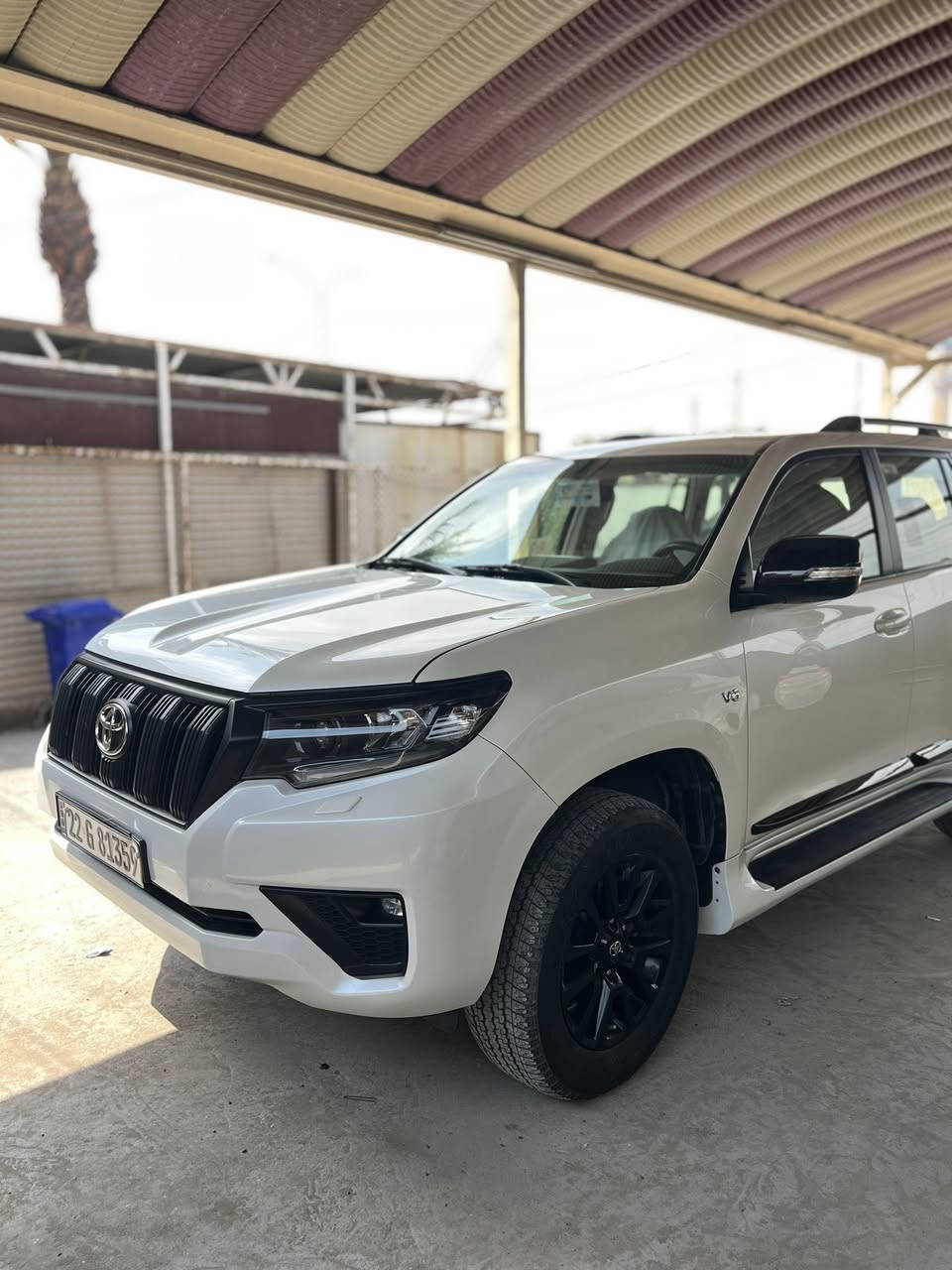 السلام عليكم
برادو موديل 2023 مدنايت +بلاك اديشن فول مواصفات مكفوله كفاله عامه بعدهي بحاله الوكاله تاير الشركه وسبير منازل باسمي شخصيا  ماشيه فقط 15الف حقيقي وكاله ساس 

مواصفات 
بصمه ابواب +تشغيل 
تشغيل عن بعد 
حساسات 
كامره اصلي 
شاشه اصلي بوصله القبله ومواعيد صلاة
كراسي جلد 
كراسي عدد 2 كهرباء 
وكاله دبل تانكي
مانع ازلاق 
فورويل 
امرايه كهرباء 
وبعد مواصفات اهواي 

مكانها بغداد 
السعر 475 وبيها مجال ان شاءالله 
الاستفسار 
***********
