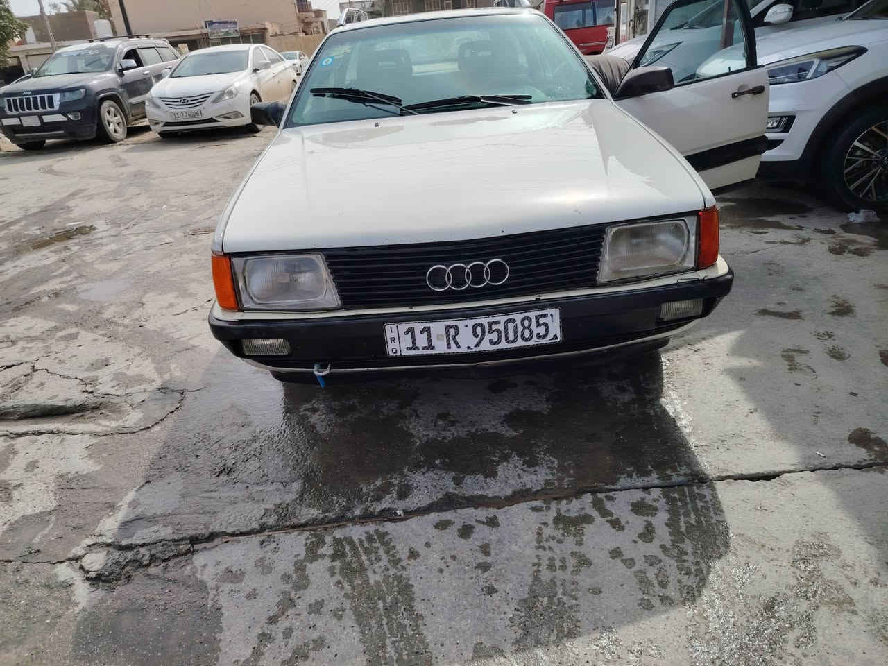 سلام عليكم او دي للبيع... موديل ١٩٨٧
محرك.. ٥..سلندر خير من الله ناعم جداً
كيف٧ عادي خير من الله كهربائيات كله شغاله طوافه بانزين كيلو متر رون بانزين الكل شغال
تخم تاير جديد اسبير عدد ٢ واحد شركه والثاني عادي... سياره شركة لاصبغ ولا قطعة بيه تبديل كلها على ابلاد سياره ناعمه جداً والله.... رقم بغداد انكليزي سنويه سنة ٣٠..
تحويل مباشر... مكان بابل مركز رقم ***********... السعر ٤٥ وبيهه مجال
