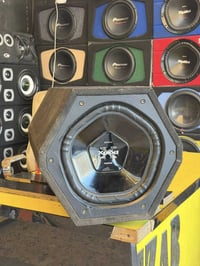 مجموعة غراض مستعملة واكسسوارات سستمات صوت  مسجل سوني بلوتوث  دمام وامب...