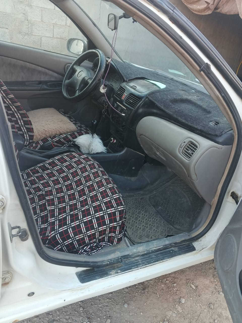 سلام عليكم سياره سني للبيع موديل 2002 رقم بغداد تحويل مباشرة سياره محرك كير خير من الله تبريد تبريد ثلج   مكان بغداد ابو غريب سعر سياره 52 بيه مجال حك جيه رقم تلفون ***********
