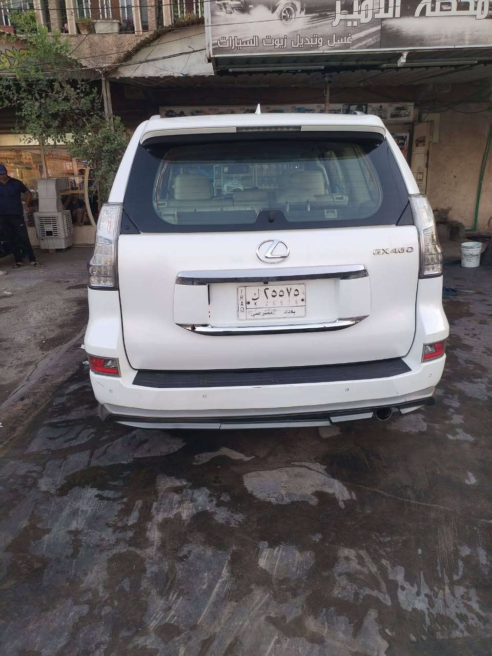 سلام عليكم لكزز موديل ٢٠١٦ للبيع سعر ٢٤٥ اوبيهه شويه مجال الاتصال عل رقم ***********
