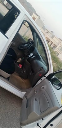 نيسان • توماتيك • ٢٠١٤