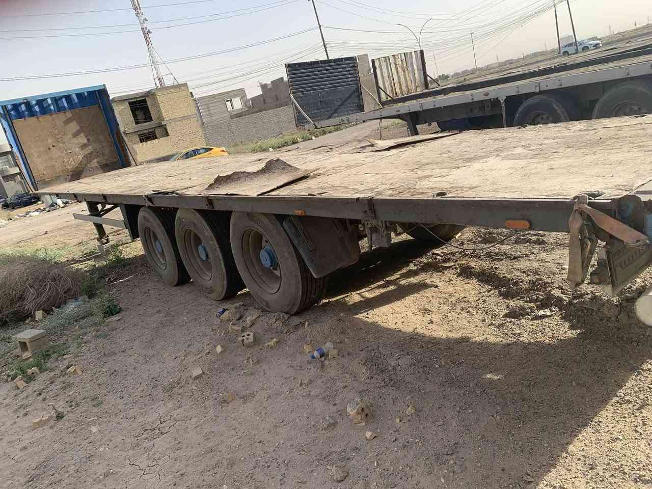 سلام عليكم 
عربانه اوربيه صطحه
ط 13/60
ثلاث محاور تخم تاير 
سعر 35 بيه مجال 
تفاصيل اكثر ع ***********
