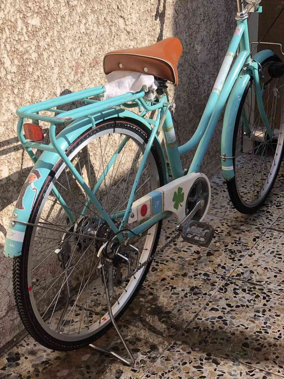 سلام عليكم باسيكل باله للبيع موديل 2017شهر 3باسيكل نضيف تاير جديد هو غراض حجم 26مرغوب كير وحساس يشتغل لون مميزه مكان بغداد شعب شارع صحه الرقم ***********السعر 130وبي مجال للشراي
