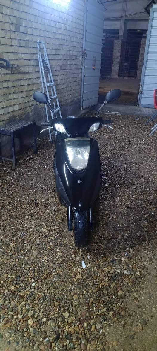 السلام عليكم
دراجه بريز للبيع
الدراجه نظيفه و تجي وتشوفها 
مكانه الزعفرانيه 
سعرها ٦٠٠ وبيها مجال 
‏***********
