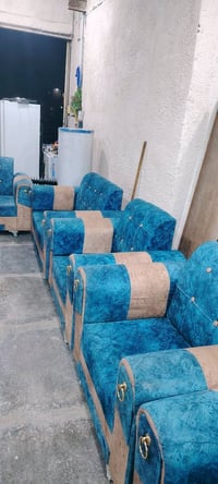 ١٠ مقاعد • ٥ قطع • البدير