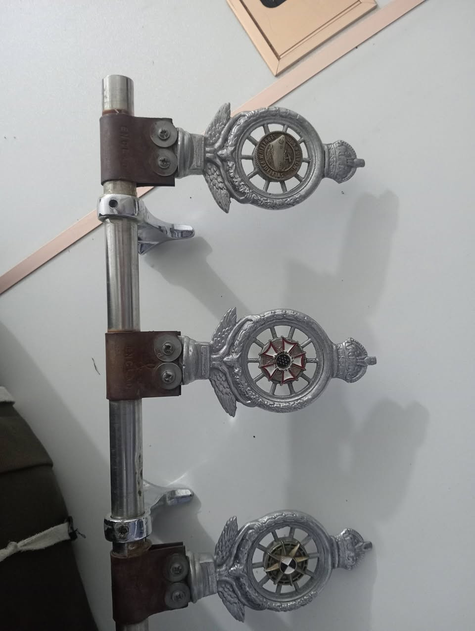 إسلام عليكم توج 3قطع مكاني حي السلام قرب مستشفى الفضيليه كماليه هنه والبوري كاملات سعر 25وبيهن مجال بسيط الشراي ***********حمودي
