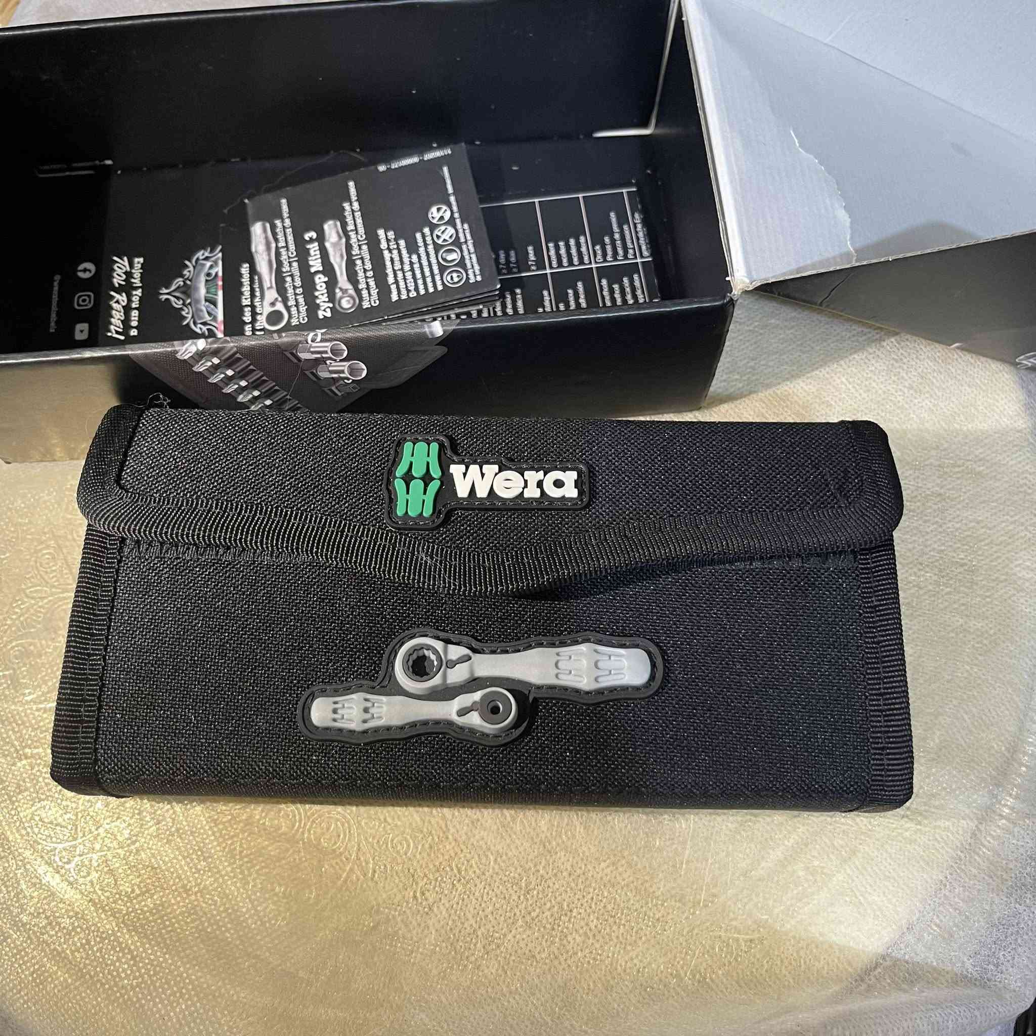 للبيع


**إذا كنت صاحب هذا الإعلان وتريد حذفه لأي سبب، رجاءا أرسل رسالة إلى الدعم الفني**