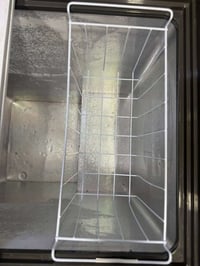 مجمده للبيع لون رصاصي  10 قدم  نضيفه أستعمال قليل   المكان : بغداد الش...