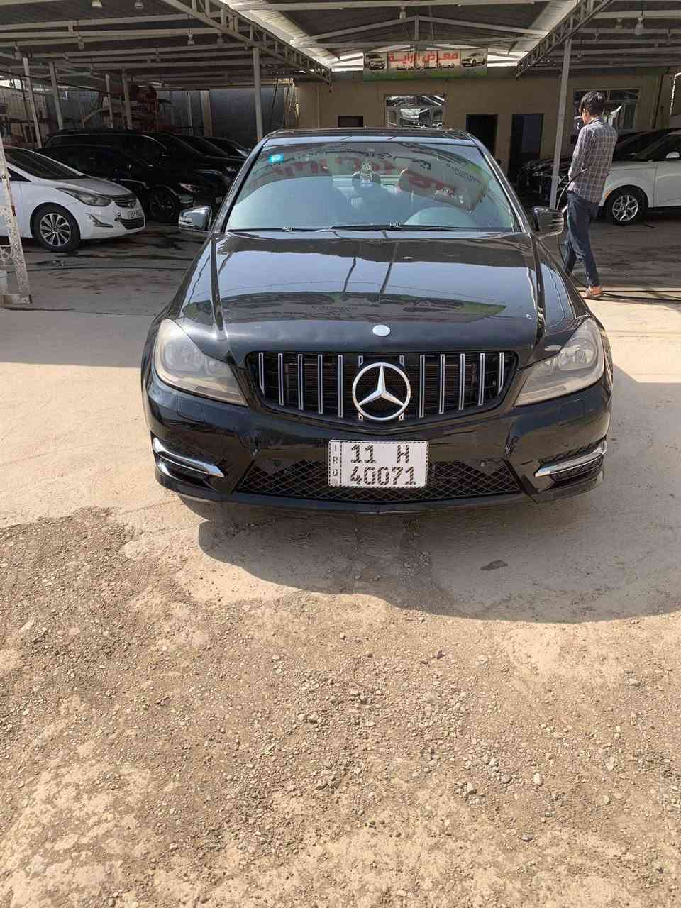 سلام عليكم مارسيدس موديل 2010
فول مواصفات رقم بغداد بسمي
بيها رشات صبغ بدون دواخل 
مكينه 6 سلندر 3500
مكان ساره بغداد اليوسفيه 
سعر 125 بيها مجال
***********
