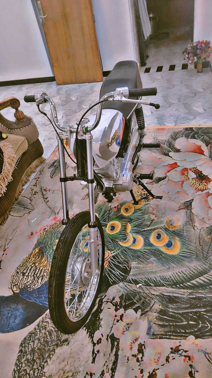 السلام عليكم دراجه للبيع اوراق وصولي شاص موديل 19 مال ارشه محور نامه البوريه والتعميره 2026 والمحرك نامه شلامشه ***********👍
