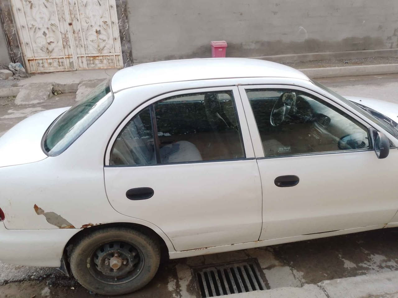 هونداي اكسنت موديل ٩٤ 
سيارة باسمي لل٢٩
بيها بطاقة بانزين
كهربائيات ما بيها جطل 
كير شرط
محرك مجفت جديد
تدفئة شغال 
تبريد شغال ( كمبريسر عطل هذا الموسم)
انطيك تراي للبصرة. 
السعر : ٣٥ كركوك, العراق


**إذا كنت صاحب هذا الإعلان وتريد حذفه لأي سبب، رجاءا أرسل رسالة إلى الدعم الفني**