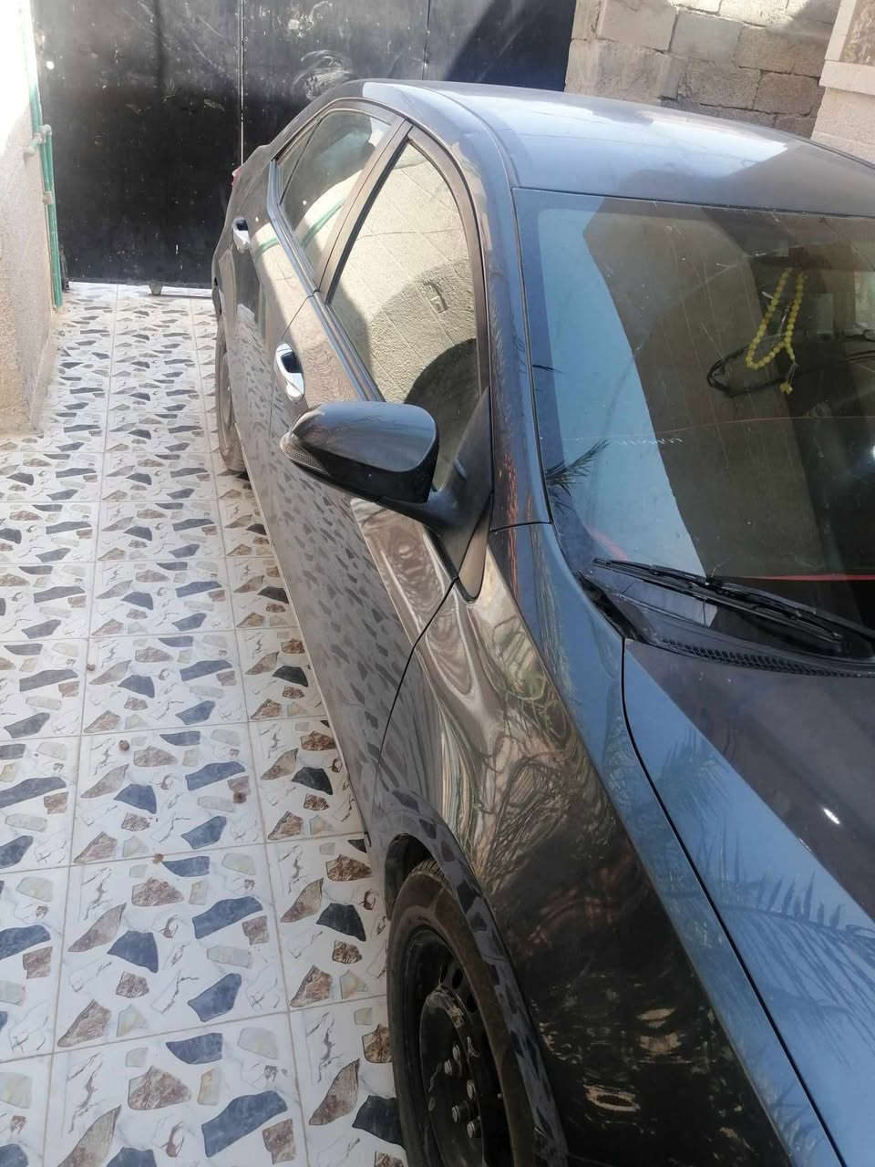 السلام عليكم كورلا موديل 2016 سياره حادثه بنيد وجاملغ بدون دواخل سياره محرك كير صدر تايرات تبريد كله مكفول سياره نضيفه السعر 125 وبيه مجال للاستفسار الاتصال على الرقم *********** مكان السياره صلاح الدين قضاء الدور
