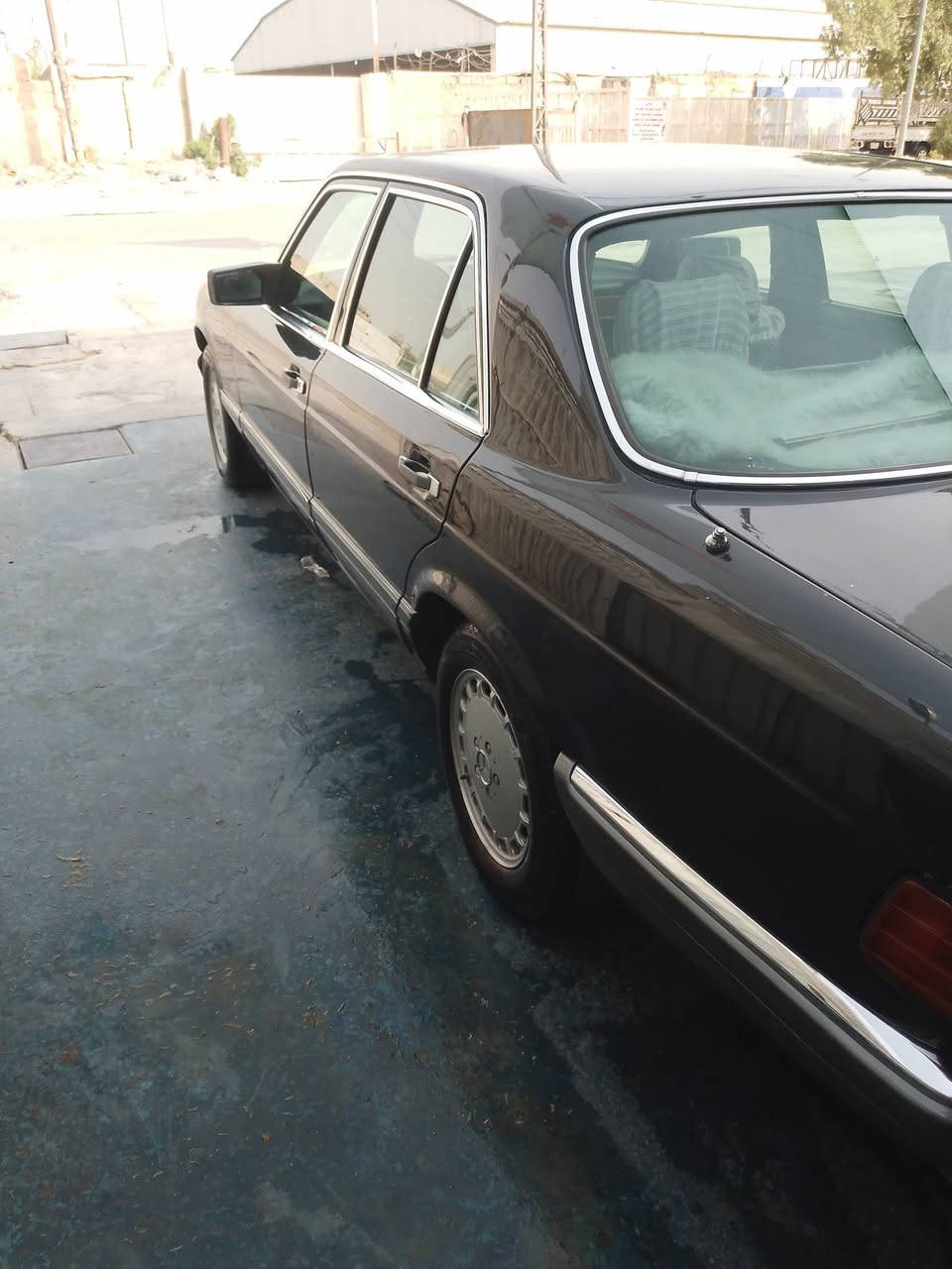 السلام عليكم سيارة للبيع موديل 90 بلادي مصبوغه للجماليه حداده وكير شغال كله جديد  تبريد رقم بغداد مدينة الصدر ***********
