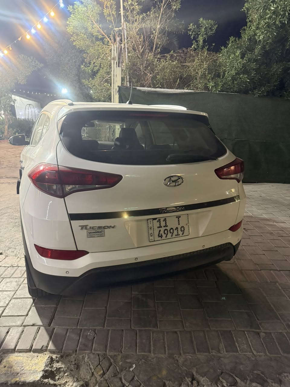 ياالله السلام وعليكم للبيع هونداي توسان 2018 خليجي ماشية بحدود ال91 KM السيارة خير من الله بدون حتى بارد فقط بيها كارت بلباب الي خلف السايق مقدار 4 اصابع كير مكينة بلاد غير مفتوحات السيارة باسمي مواصفات اعتيادية والسونار موجود داخل المنشور السعر ب178 وبيها مجال للطيبين للاستفسار اكثر الاتصال *********** العنوان بغداد البنوك او حي سومر ولكم جزيل الشكر
