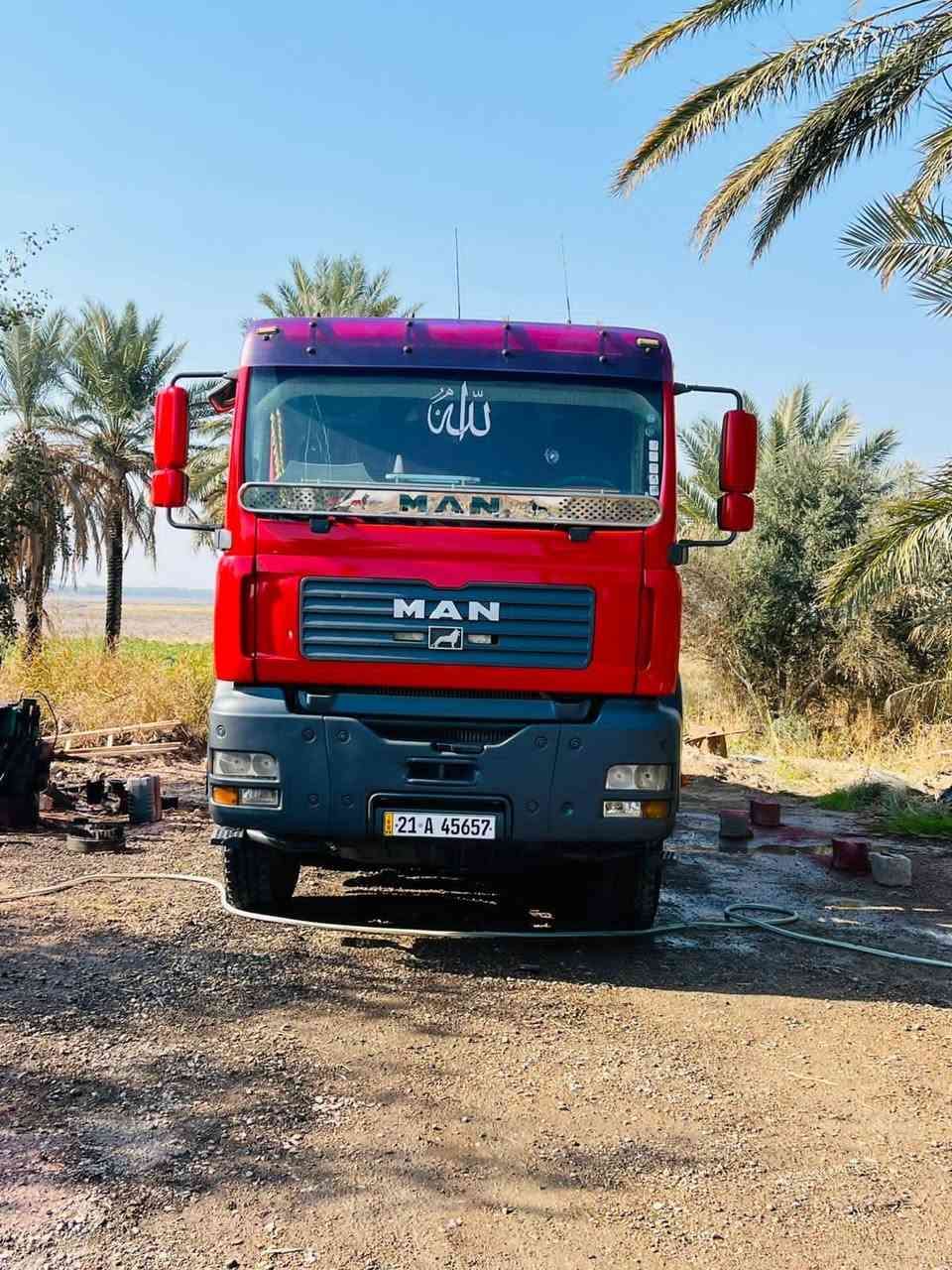 سلام عليكم للبيع مان تيكه 2002 مجموعه جيئف وربع كير قليج مكينه بم ونزول 410 تخم تاير جديد كفاله عامه الاستفسار ***********
