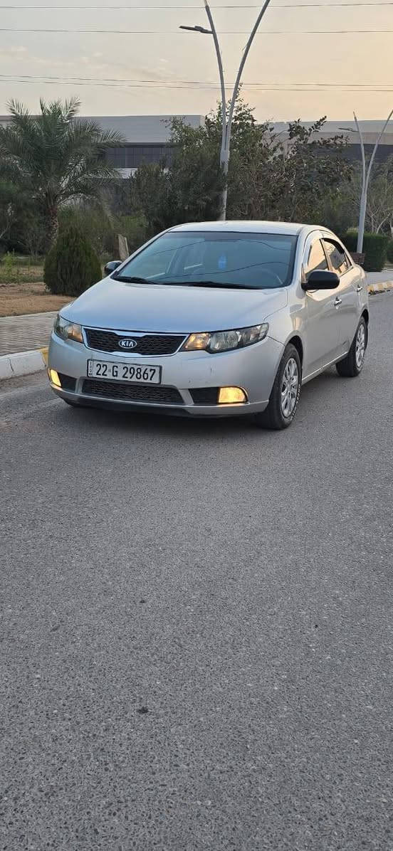 سيراتو موديل 2012 سعر مناسب 107
محرك 1600شرط مامفتوح 
تخم تاير جديد 
مكفوله من الصبغ والضربه
رقم اربيل بأسمي 
هزه جديد
عنوان تكريت
رقم ***********
