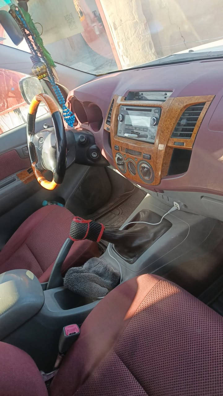 ‏السلام عليكم بيكم مديل ٩ سيارا مكفوله كفاله عامه بيه بارد قليل سنويه بسمي توا جددته رقم نكليزي ميسان مكينه بيه تنقيص سيارا حلوا بس تريد تلحيضات حداده نص عمر تخم تاير جديد سيارا ستخدام شخصي حلوا عوزه تلحيضات العنوان البصرا القرنه رقم***********السعر١٥٥وبيه مجال
