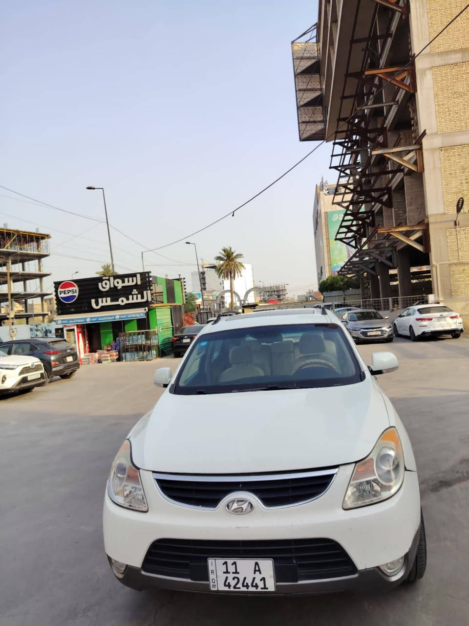 🚘 للبيع هونداي فيراكروز خليجي 2008 🚘

🌟 فول مواصفات – جاهزة بدون أي نقص 🌟

✅ بصمة تشغيل وبصمة أبواب
✅ سلايد روف
✅ ستيرن تحكم كهربائي
✅ كشن السائق تحكم كهربائي مع ذاكرة لوضعيتين
✅ 7 كشنات
✅ تبريد بيانو عدد 4 قطع مع تحكم منفصل
✅ مرايا جانبية تحكم وشفط كهربائي مع ضوء ترحيب، إشارات جانبية، وقلاب عند الرجوع للخلف
✅ بك لايت LED
✅ يدات نيكل خارجية
✅ شاشة مع كاميرا خلفية
✅ مرايا أوتو دِم عاكسة للضوء

🔧 محرك 3800 دبل كير
✅ عادي وأوتوماتيك (Tiptronic)
✅ فور ويل
✅ المحرك والكير والصدر والتبريد مكفولة
🔹 الملاحظات: بابين صبغ وشوية من القمارة.
السعر: 98 

📍 مكان السيارة: بغداد

📞 للاستفسار: ***********
