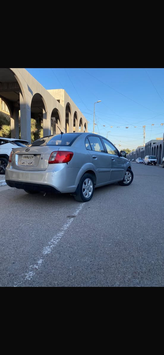 سلام عليكم ريو موديل ٢٠١١ بسمي للبيع ٧٥ بيهه مجال قليل مكاني شارع حيفا للاستفسار ***********
