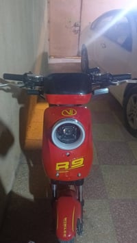 🔥 دراجة كهربائية R9 نظيفة جداً وبيه تزويد يدات بريك راياضي تقسيم  🔥 ⚡ ...