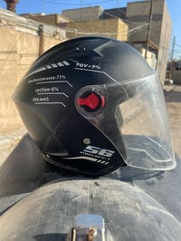 بدون فج ب 10 الخضره الموشمه هيه وسماعات ب 40 وبيهة مجال  السوده ب 35 و...