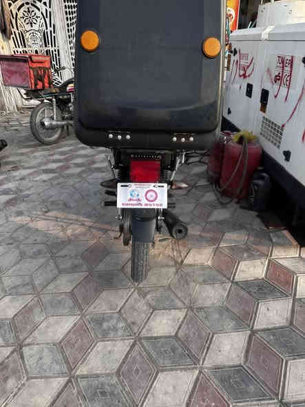 دراجه شاينك موديل 2023 دراجه نظيفه مرتبه سعرها 1100او بيهه مجال المكان ناصريه مركز ***********
