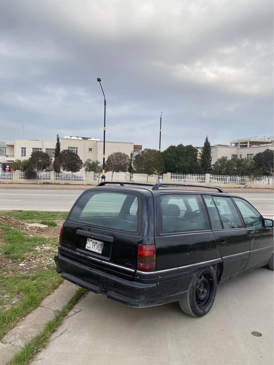 ئۆپل مۆدێل ٩٢ ئارم پلاستیکی سلێمانی ئارموو ئەوەلیاتی بەشەرت گێرو مەکینەی بەشەرت بێ دووکەلوو بوخار مەکینە ٢٠کارەبای مەزبووتە بێ تەقەو رەقەیە سەیارەیەکی جایزە سعری ١٥ گەلایە لە سلیمانیم *********** السليمانية, العراق
