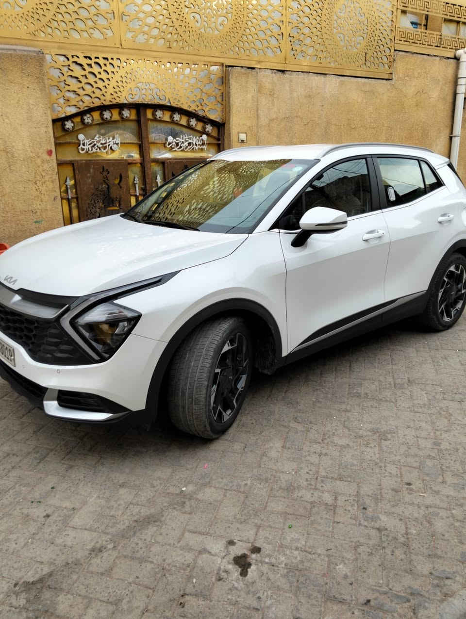 السلام عليكم سبورتج 2024 خليجي رقم اربيل موصفات بصمه كشنات كهربائي وبعد بيهه موصفات سيارة احله من الصور السعر 225  المكان بغداد حي جميلة                              اني مكلف بالنشر التصال عل هاذ الرقم ‭.   0770 783 5133‬
