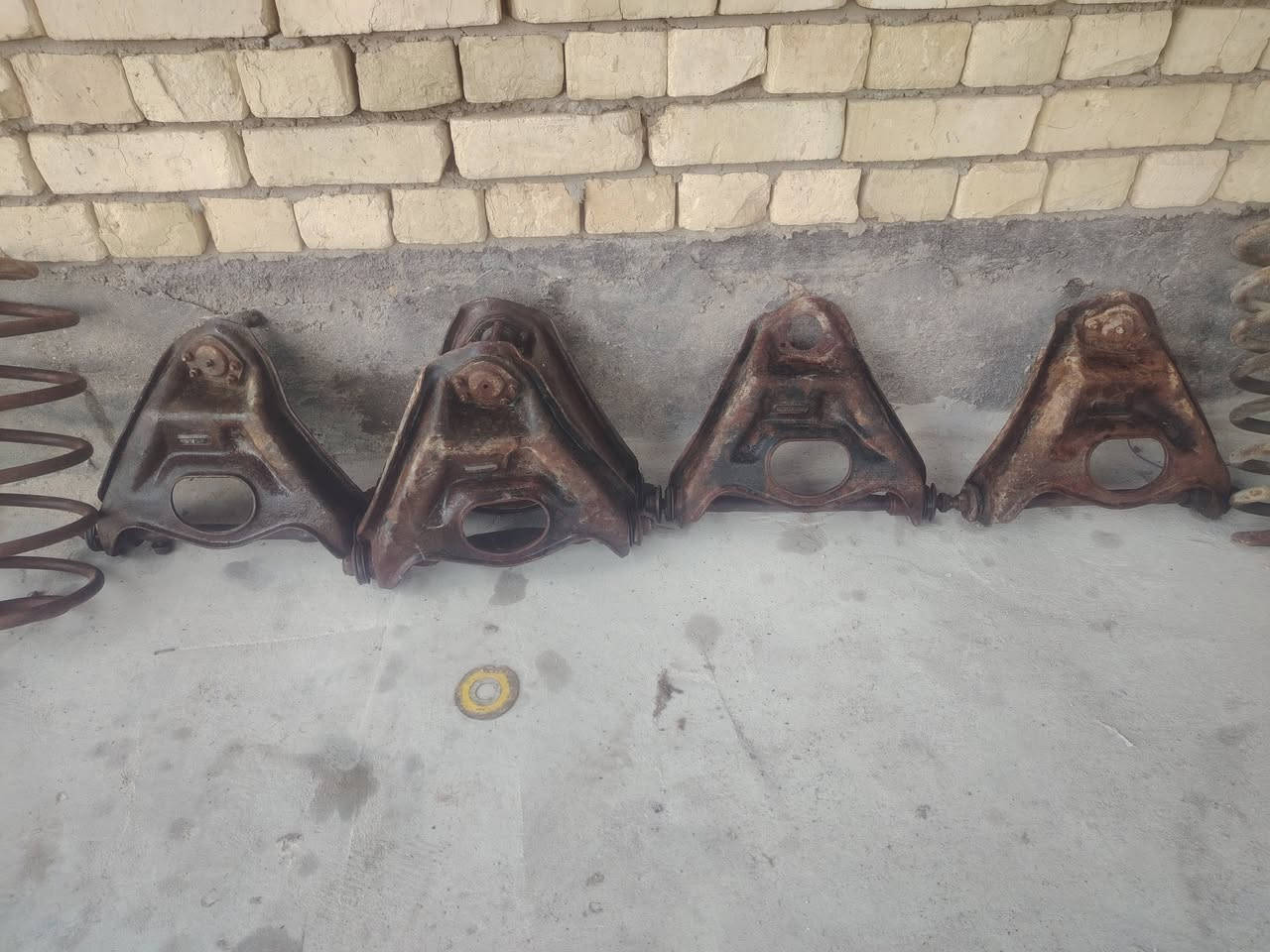 السلام عليكم  ادوات دولفين  توصيل لجميع المحافظات موجود  ***********
