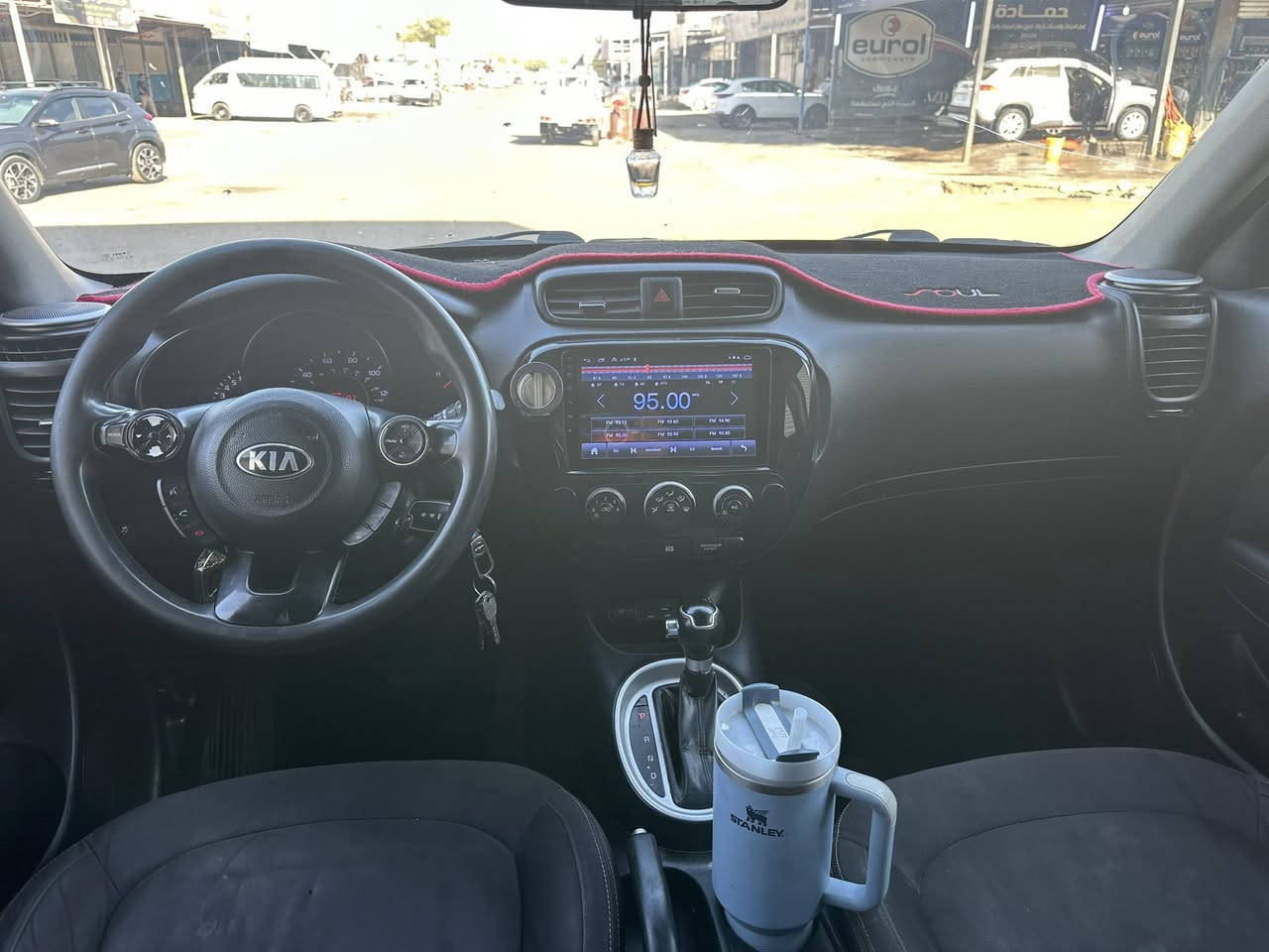 كيا صول امريكي 2016 اسود لون⚙️ محرك 1600 GTI✅ رقمها بغداد السنويه ل2028 تنتهي وغرامات صفر ضمان مكينة وكير ❄️ التبريد ثلج🔋 باتري جديد🛞 الإطارات بحالة جيدة 🎨 بيها جراد بسيط وطخات موضحة بالصور📋 مسويلها فحص سونار مرفق مع الصور الموقع: بغداد
السعر: 8,800$وبيه مجال بسيط 
📞 للتواصل واتساب: 🟢***********🟢 بغداد
