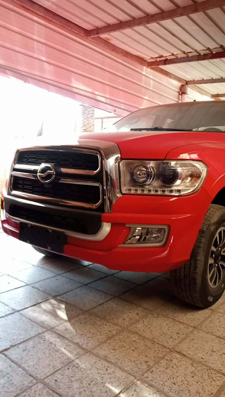 سلام عليكم  بيكم تير الورد صيني مديل 2024 ستوني ستلمته بعدهي بضمان الشركه زيرو رقم قادسيه بسمي محجوزه مال مصرف اسويلك وكاله من كاتب عدل ام الصوره السعر 130 وبيه مجال المكان الديوانيه ***********
