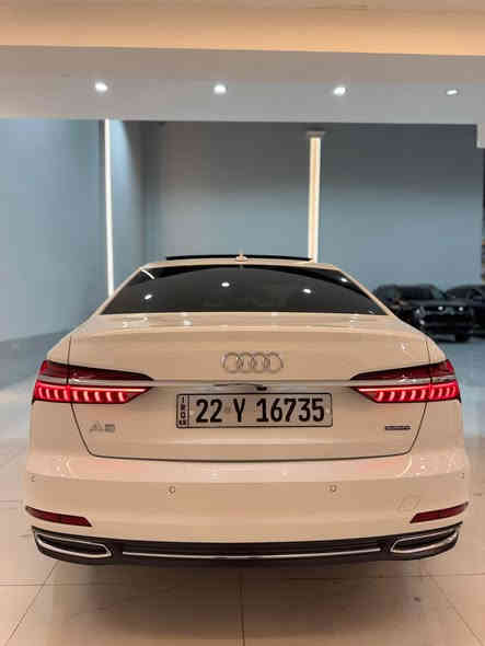 اودى A6 كواترو
موديل/2023
سيارة بدون صبغ بدون ارباك
رقم اربيل 
ماشى /16879مايل
موبايل/***********/***********
سعر/375$
