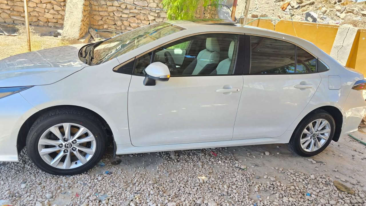 كورلا خليجي بانزين فول 1/1
ساز SAS
رقم اربيل 
موديل 23 
محرك 1.8 
ماشيه 62 الف 
كفاله 
السعر 172 بيه مجال 
***********
