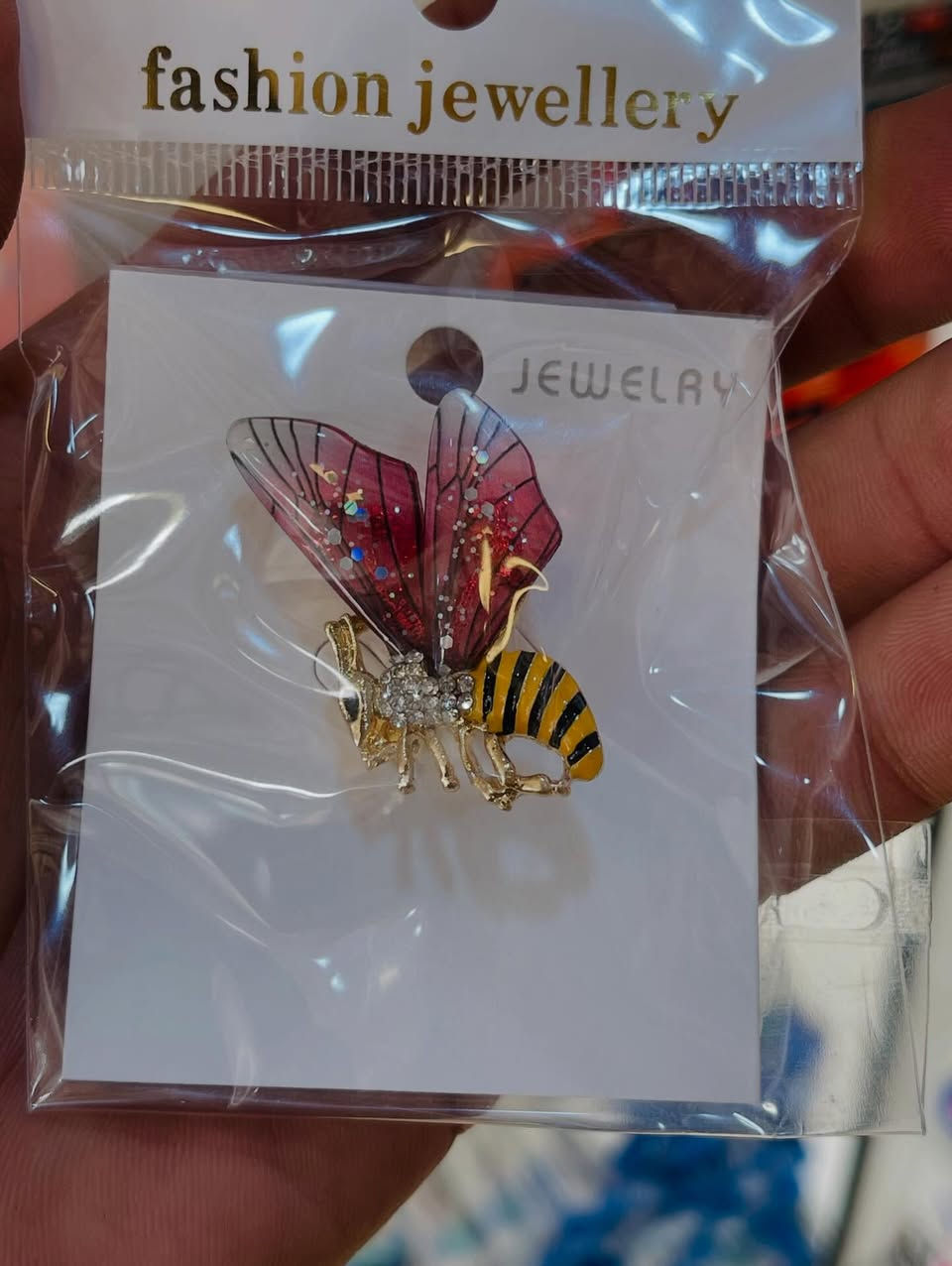 ✨ بروشات أشكال مختلفة وتخصصات مميزة ✨
بسعر 🔥 1500 دينار فقط 🔥

🎓 مناسبة للطلبة ولكل التخصصات
💼 تصاميم أنيقة تناسب الحقائب والملابس
🎁 فكرة حلوة كهدية بسيطة ومميزة

📍 متوفرة لدى مكتبة كلكامش – الفرع 2
سوق الـ4000 مقابيل حسينية المرتضى

🚚 متوفر توصيل

للاستفسار أو الحجز راسلونا على الخاص 🤍


**إذا كنت صاحب هذا الإعلان وتريد حذفه لأي سبب، رجاءا أرسل رسالة إلى الدعم الفني**