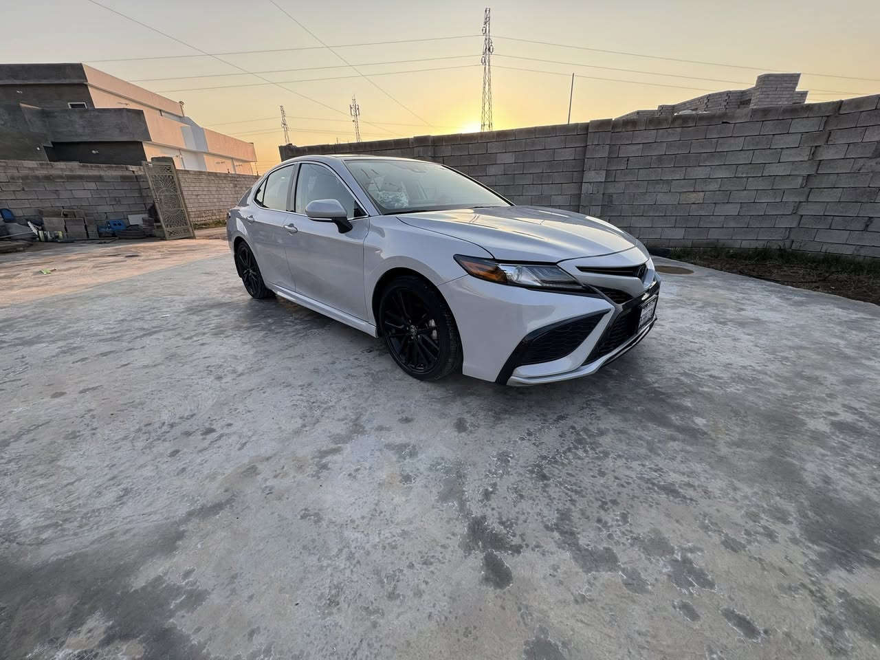 ويوتا كامري (XSE) موديل : 2023
وارد : امريكي
اللون  :  سمنتي المرغوب احلى لون بالكامري 
عداد المسافة 65  الف كيلو . قابل للزيادة
حجم المحرك : 2.5L (4.سلندر) 
ملاحطة السيارة : جاملغ امامي  تبديل وصبغ   فقط بارد بالچاملغ الخلفي 
المواصفات 🔚 𝐗𝐒𝐄
فول فول مواصفات 1/1
فتحة سقف بانورما
داخل ليد بيلادي
كيج الكتروني
شاشة كبيرة لمس
شاشة اعطال كبيرة 
شحن واير ليس
كاميرا 
ابواب  بصمة
بصمة تشغيل
هاند بريك بصمة
اوتو هولد (𝐀𝐔𝐓𝐎 𝐇𝐎𝐋𝐃)
اوتو ستارت (𝐀𝐔𝐓𝐎 𝐒𝐓𝐀𝐑𝐓)
اوتو ستوب (𝐀𝐔𝐓𝐎 𝐒𝐓𝐎𝐏)
رادار امامي (تحديد مسار)
‏‎رادار جانبي (نقاط عمياء)
‏‎رادار خلفي (التحذير من الاصطدام)
‏‎حساسات امامي
‏‎حساسات جانبي 
‏‎حساسات خلفي 
نظام (𝐄𝐂𝐎)
نظام (𝐍𝐎𝐑𝐌𝐀𝐋)
نظام (𝐒𝐏𝐎𝐑𝐓)
مانع انزلاق+𝐀𝐁𝐒
تحكيم استيرن
كشنات جلد
كشنات كهربائي
كشنات هيتر
سيارة جديدة دينار مصرف ماتحتاج 
مكانها صلاح الدين
رقم صلاح الدين 
سعر 237 وبي مجال


**إذا كنت صاحب هذا الإعلان وتريد حذفه لأي سبب، رجاءا أرسل رسالة إلى الدعم الفني**